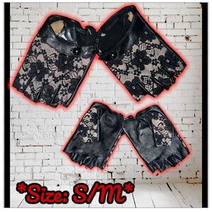 NWT: RUNWAY - PU Leather & Lace Fingerless Gloves (S/M)